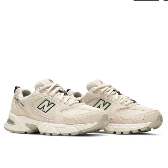 New Balance Shoes - New Balance 530 Sneaker in Moonbeam/Sea Salt
